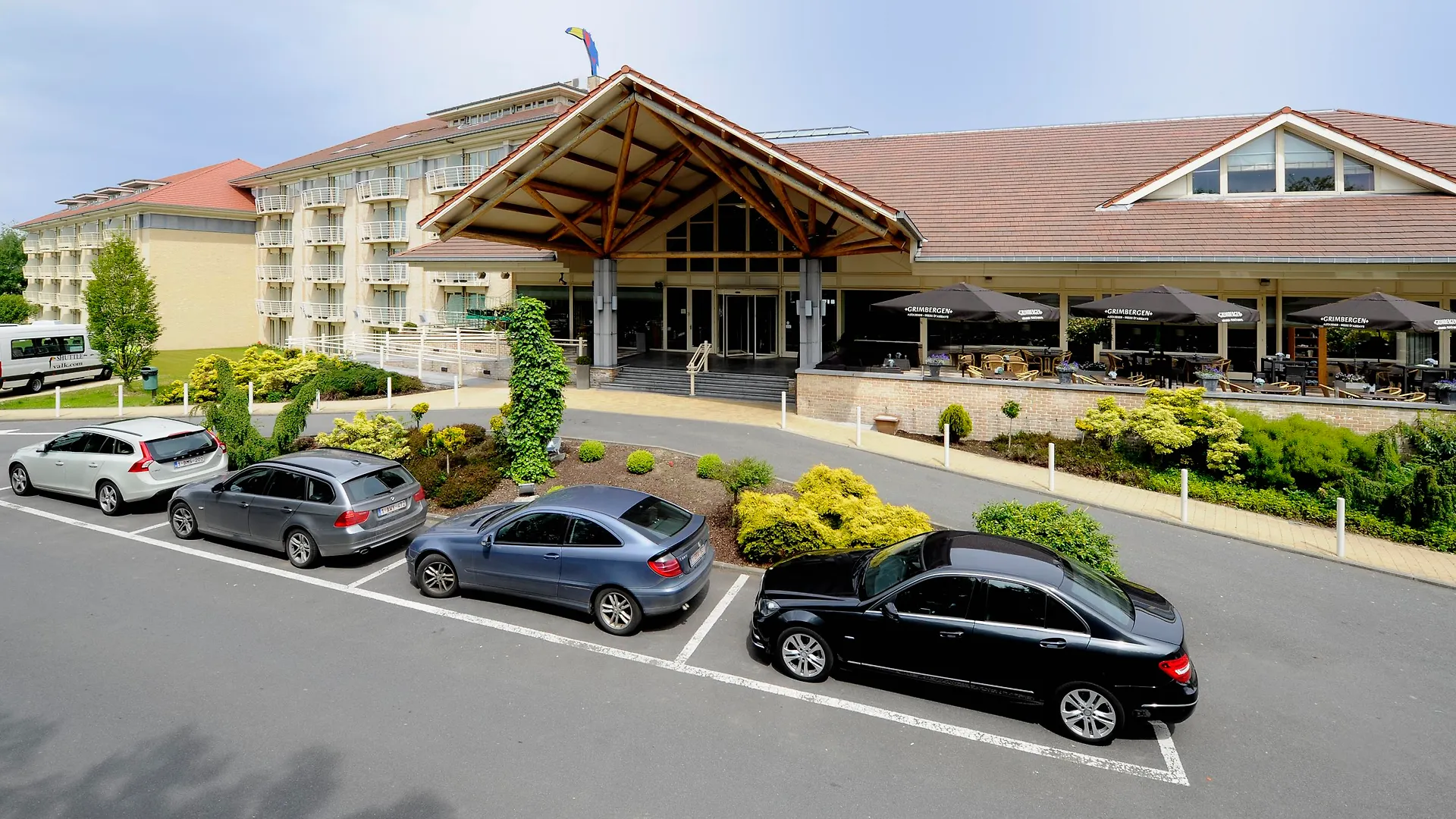 Hotel Charleroi Airport - Van Der Valk 4*,